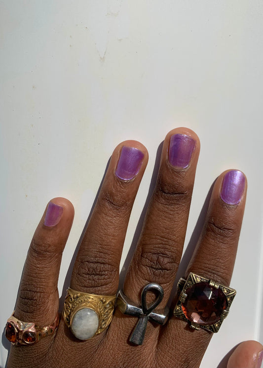 Organic Scented Nail Polish (Amethyst Oasis)